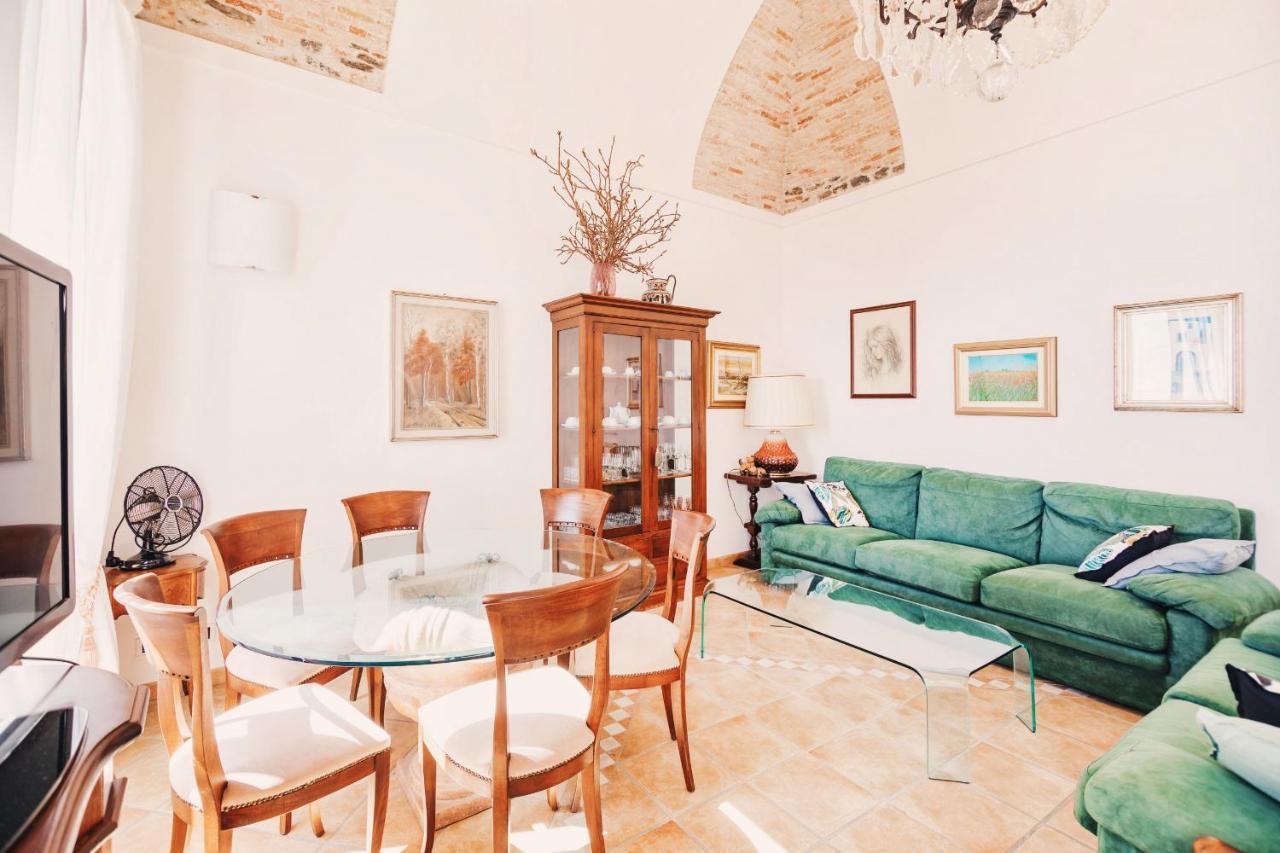 Appartamento Fronte Mare A Ospedaletti By Wonderful Italy Eksteriør billede