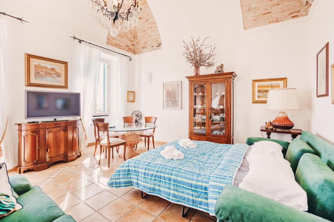 Appartamento Fronte Mare A Ospedaletti By Wonderful Italy Eksteriør billede