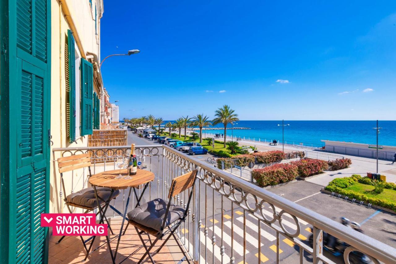 Appartamento Fronte Mare A Ospedaletti By Wonderful Italy Eksteriør billede